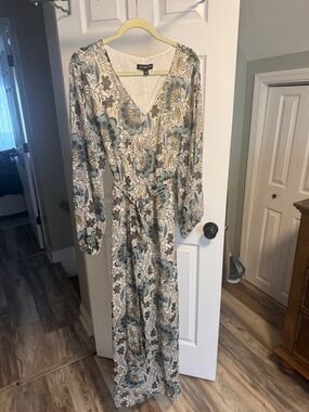 Floral V-Neck Wrap Maxi Dress in Teal & Cream